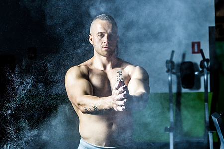 ����������